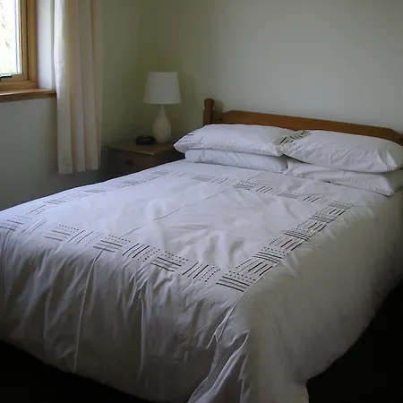 Balhousie Farm Bed And Breakfast-3